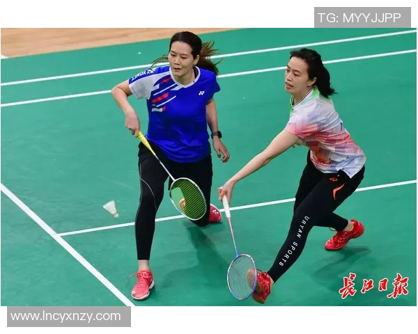 杭州羽毛球队耐力表现数据分析与训练策略探讨 杭州羽毛球队耐力表现数据分析与训练策略探讨