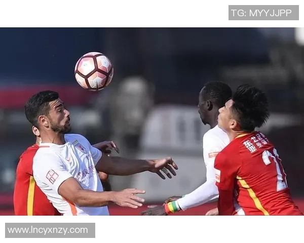 西安排球队战术引发热议球迷与专家各执己见探讨未来发展 西安排球队战术引发热议球迷与专家各执己见探讨未来发展