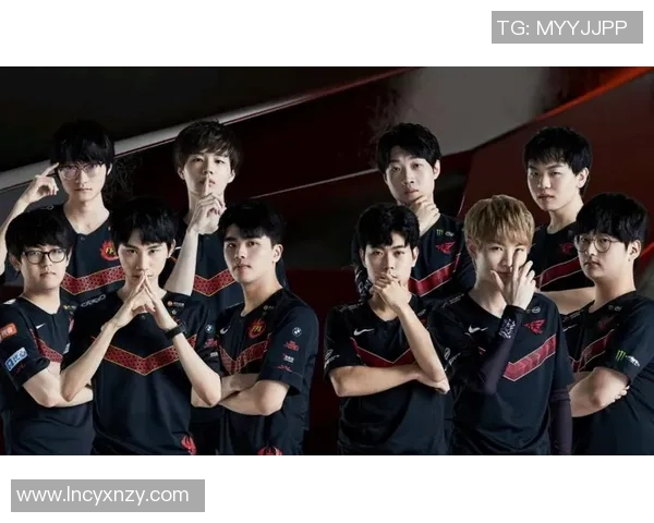 JDG战队在冠军杯积分榜上以67分稳居第一,争夺冠军的形势愈发紧张 JDG战队在冠军杯积分榜上以67分稳居第一,争夺冠军的形势愈发紧张