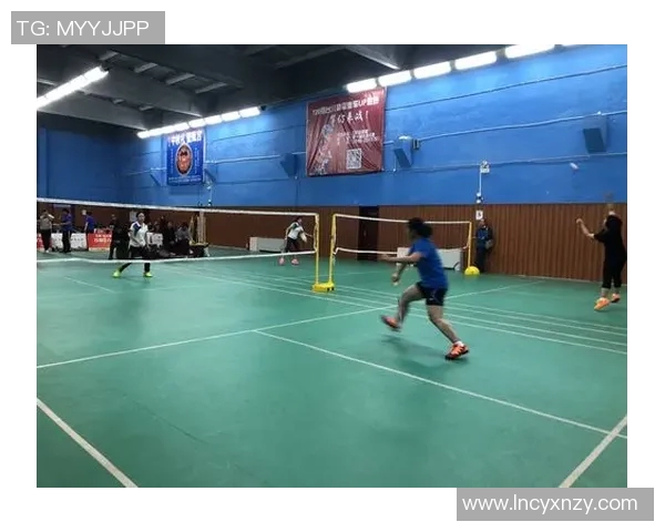 上海羽毛球队个人能力深度解析与发展现状探讨 上海羽毛球队个人能力深度解析与发展现状探讨