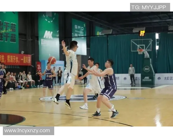 南京篮球队篮球意识创新高引领全国新潮流展现团队实力与战术智慧 南京篮球队篮球意识创新高引领全国新潮流展现团队实力与战术智慧