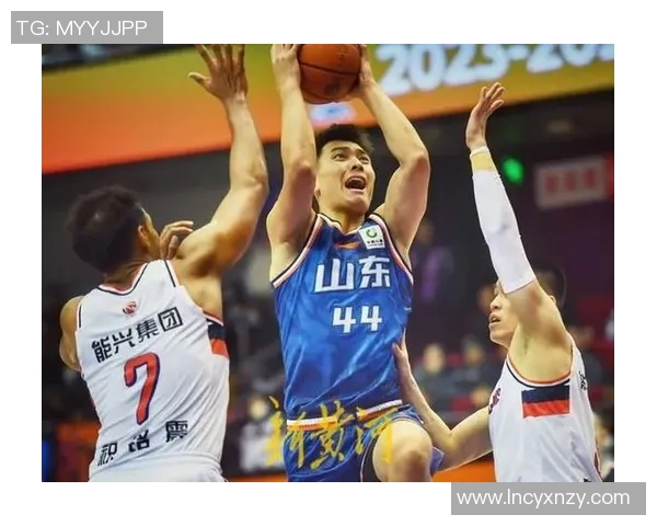 吉林男篮迎战山东西王力争主场胜利展现球队实力与斗志