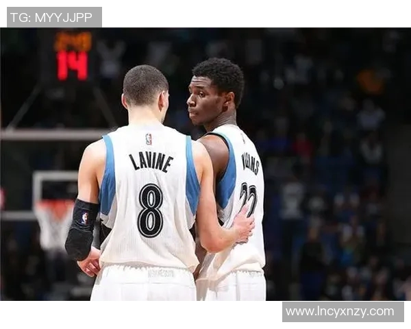 扎克拉文：从天赋少年到NBA全明星的辉煌之路