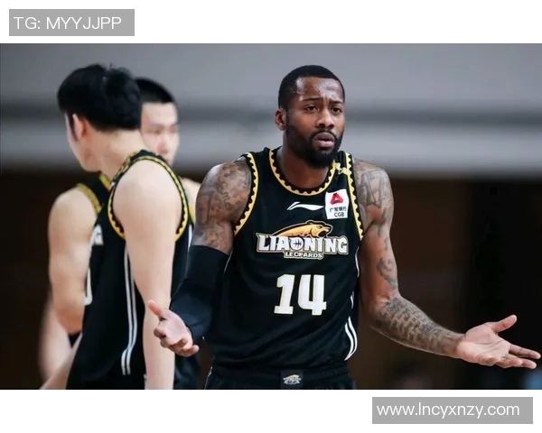 勇士与掘金季前赛精彩对决比分揭晓引发球迷热议