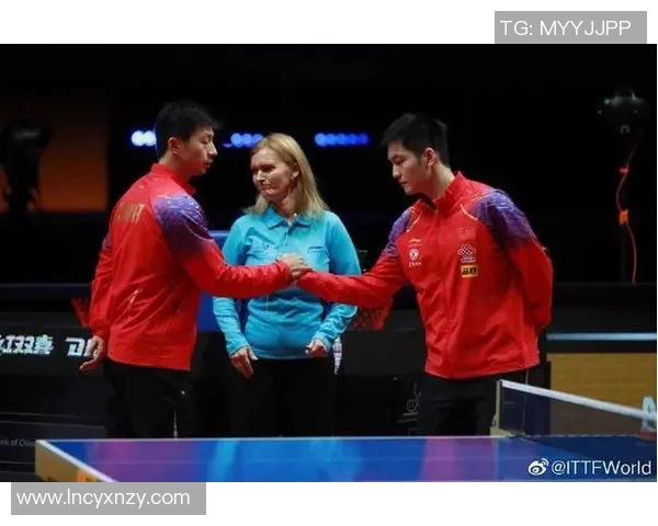 勇士与热火激战正酣2月赛季对决引发球迷热议