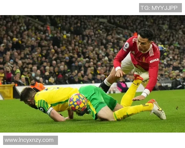 诺维奇对曼联最新比赛数据分析与战绩回顾 诺维奇对曼联最新比赛数据分析与战绩回顾