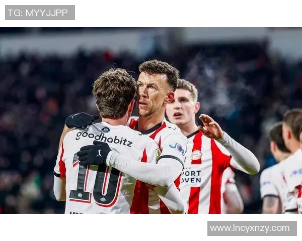 邓伯什与埃因霍温的精彩对决谁能笑到最后解析比赛关键因素