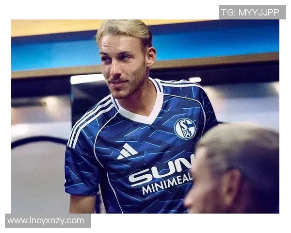 里昂主场迎战沙尔克04全力争胜力争小组出线机会