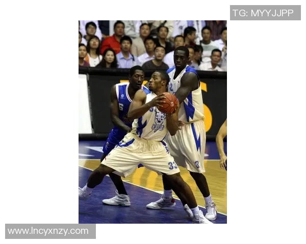 鹿特丹主场迎战乌得勒支双方争夺积分激烈对决即将上演