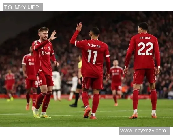 利物浦与巴塞罗那精彩对决全场录像回放尽享足球盛宴 利物浦与巴塞罗那精彩对决全场录像回放尽享足球盛宴