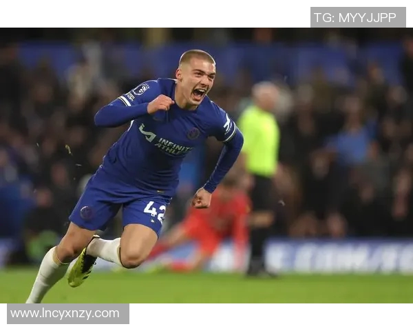 2013年超级杯巅峰对决拜仁慕尼黑与切尔西的精彩瞬间回顾 2013年超级杯巅峰对决拜仁慕尼黑与切尔西的精彩瞬间回顾