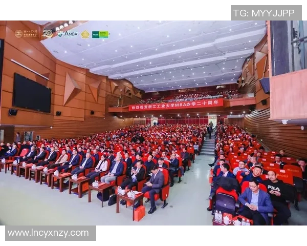 对话杨强：回顾英雄联盟职业生涯的辉煌与挑战MBA