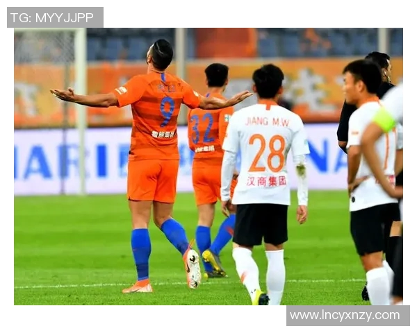 武汉卓尔迎战鲁能泰山激战在即球迷期待精彩对决与胜负悬念 武汉卓尔迎战鲁能泰山激战在即球迷期待精彩对决与胜负悬念