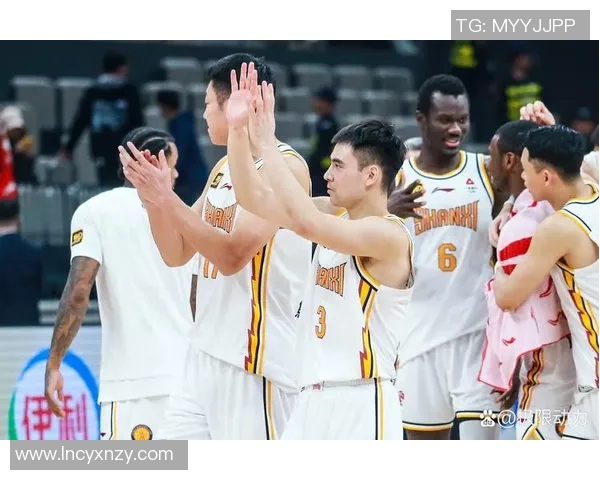 赵岩昊的篮球之路如何从青涩少年成长为CBA明星球员的传奇故事